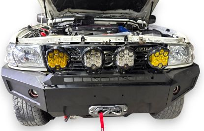 صورة دعامية امامية نيسان فتك Y61 مع لايت