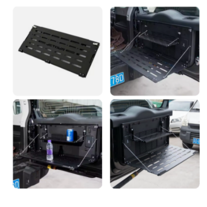 صورة طاولة على باب خلفي جيتور