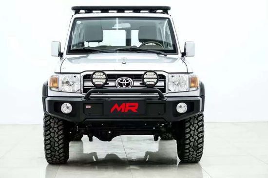 صورة دعامية امامية تويوتا LC79 شاص